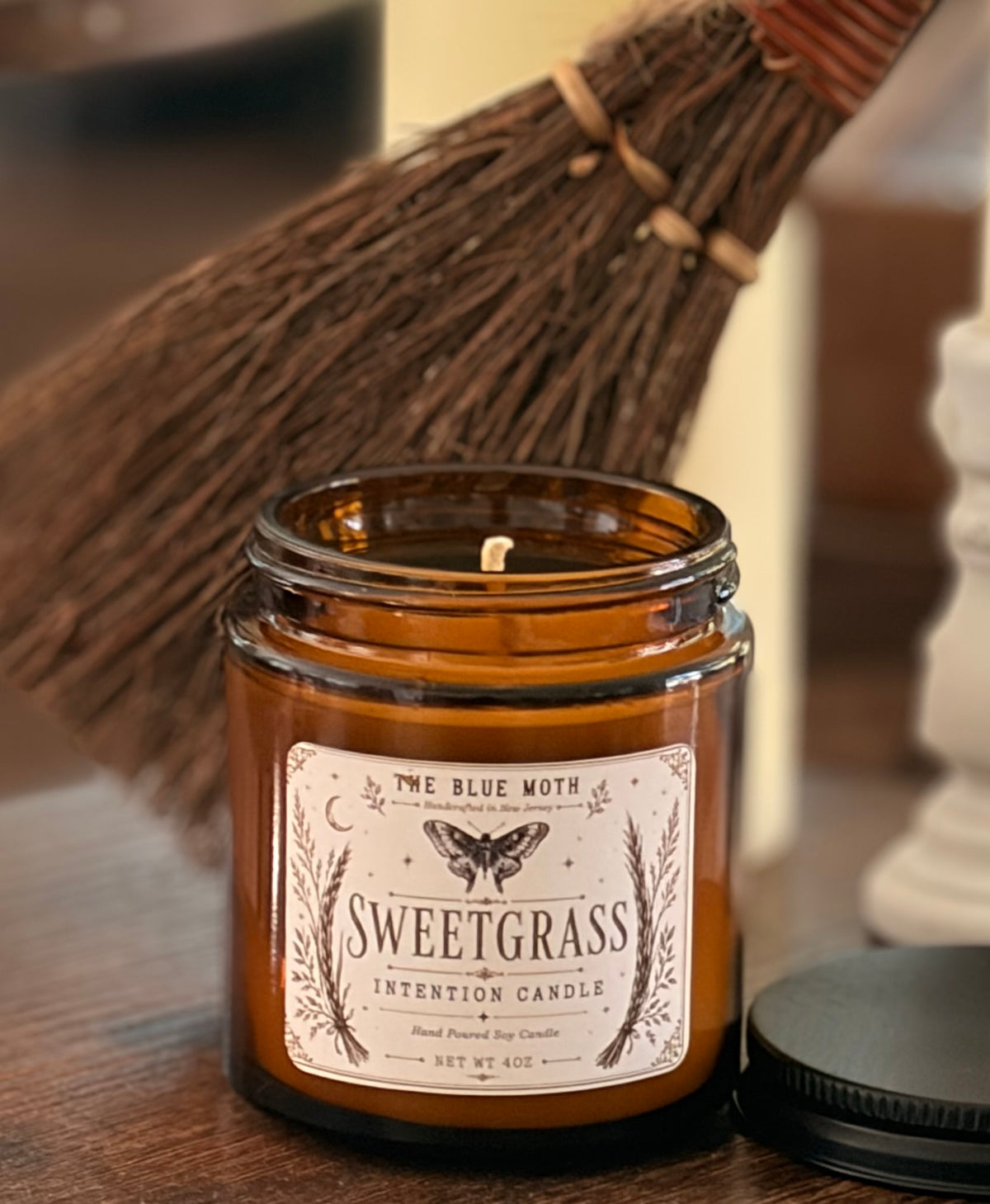 SWEETGRASS 4 oz INTENTION CANDLE