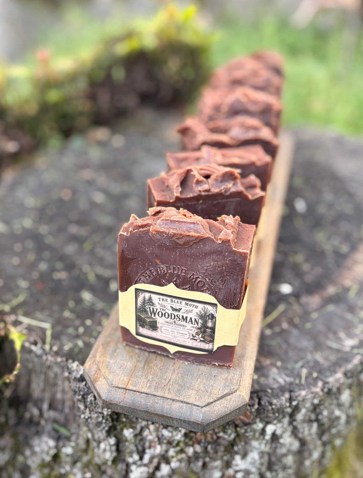 THE WOODSMAN Avocado & Olive Oil JUMBO Cold Pour Hand Cut Soap