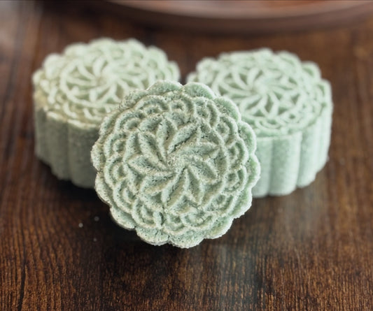 The Blue Moth Botanical Bath Bombs