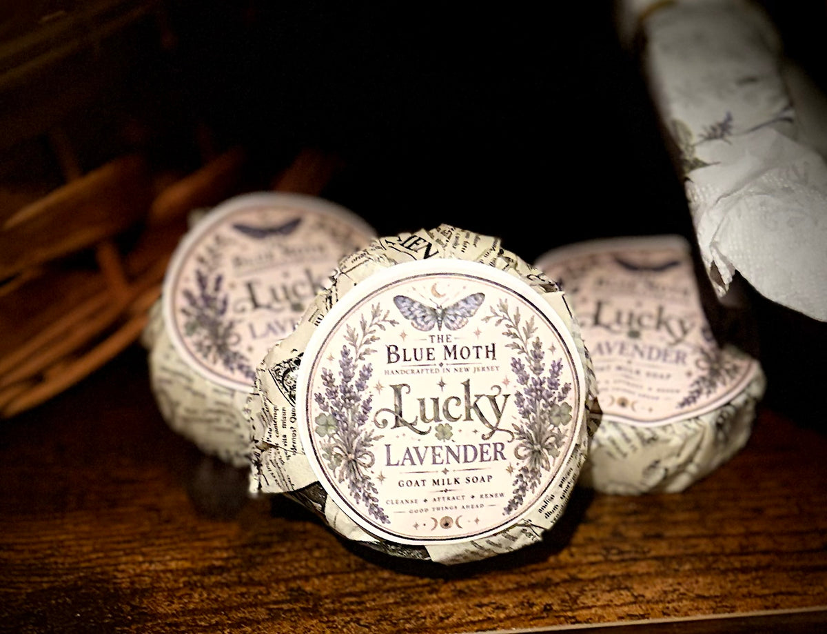 LUCKY LAVENDER Goat Milk Soap –1 oz Round Soap