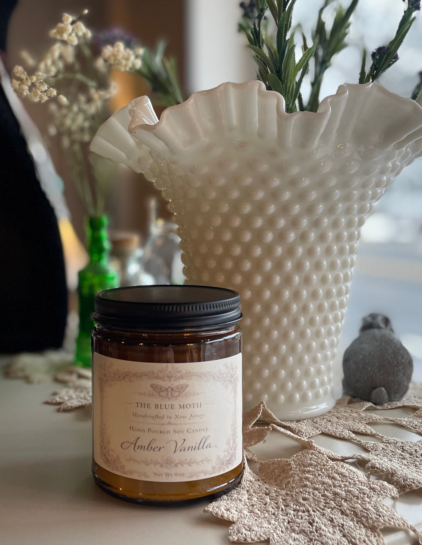 9oz Amber Vanilla Hand Poured Soy Candle in an Amber Glass Jar Cotton Wick