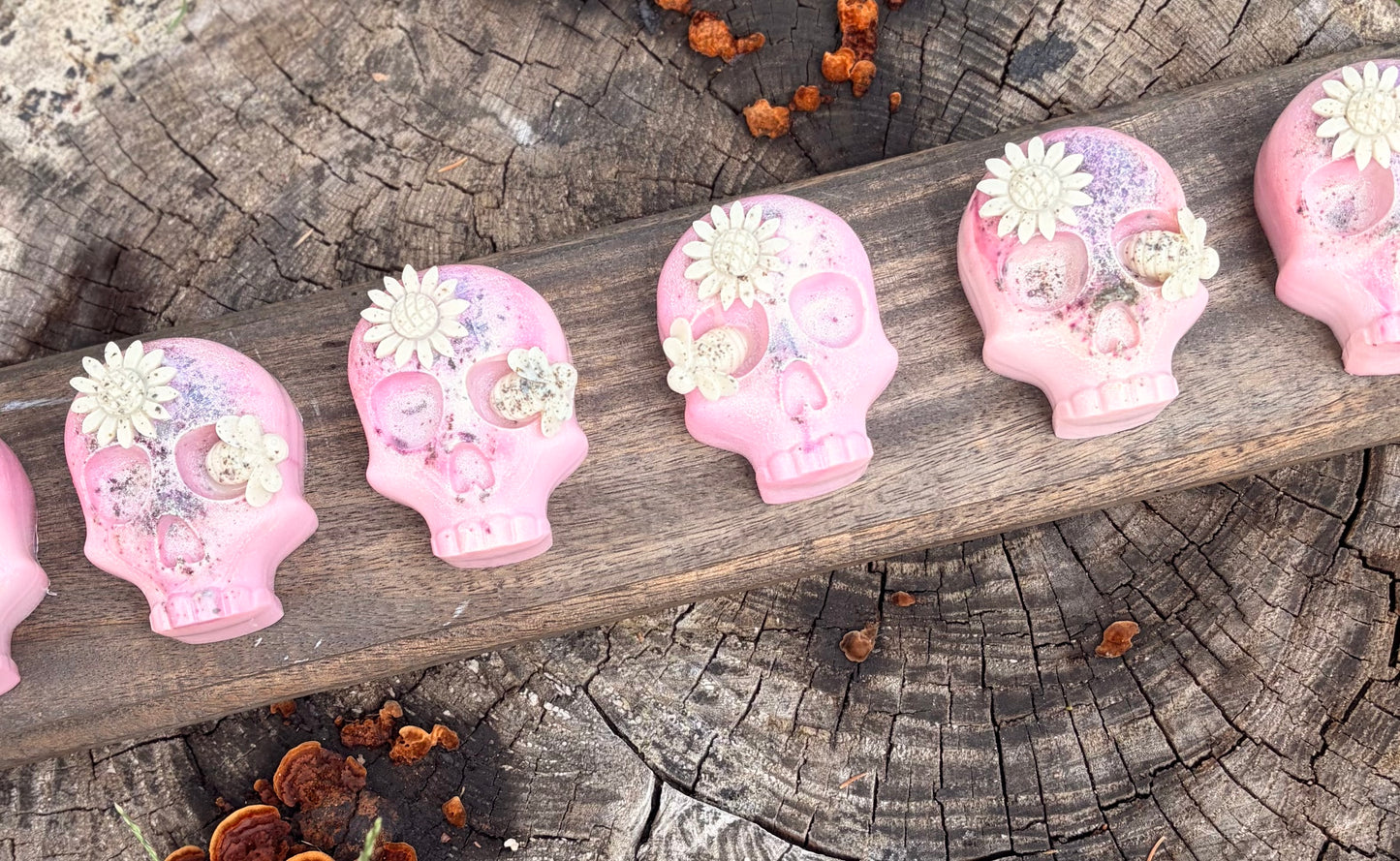 Rose Gelatto Sugar Skull Goat Soap Approx. 4 oz